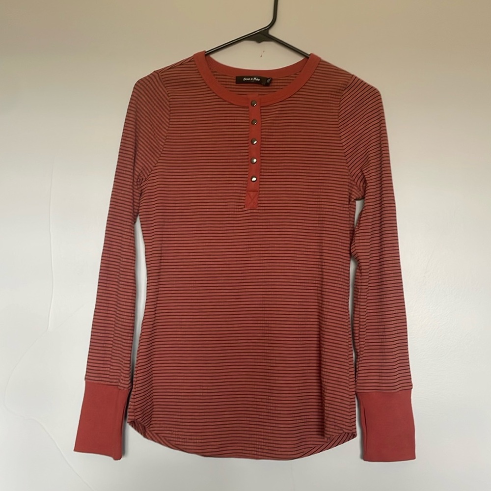 Doe & Rae, Small, Ribbed Long-Sleeve Shirt